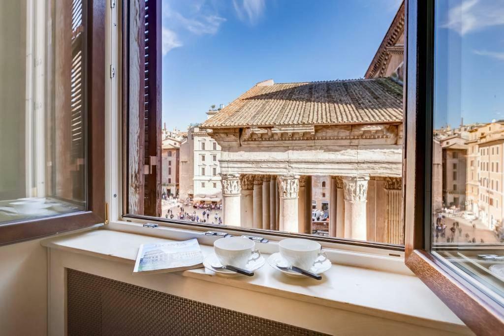 Vila Luxurious Loft Facing The Pantheon Řím Exteriér fotografie