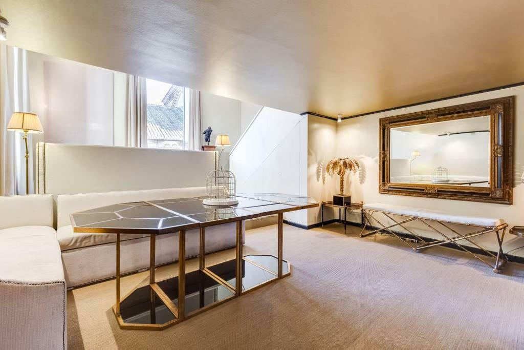 Vila Luxurious Loft Facing The Pantheon Řím Exteriér fotografie