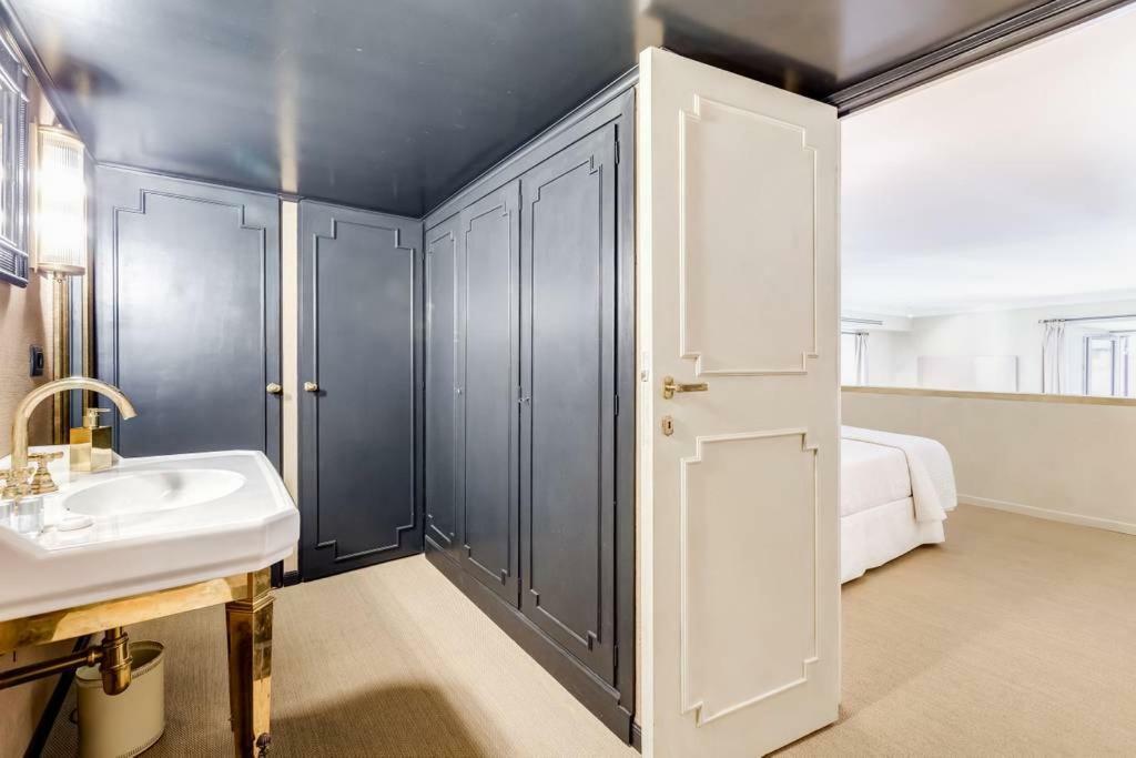 Vila Luxurious Loft Facing The Pantheon Řím Exteriér fotografie